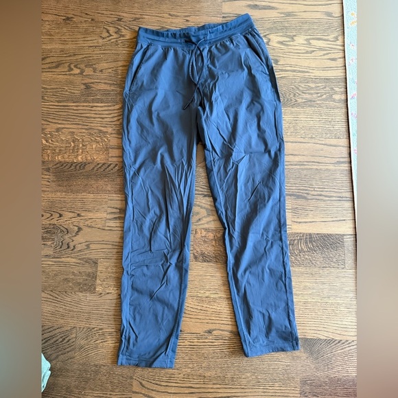 Lululemon ABC Jogger Blue Size M - Picture 2 of 8
